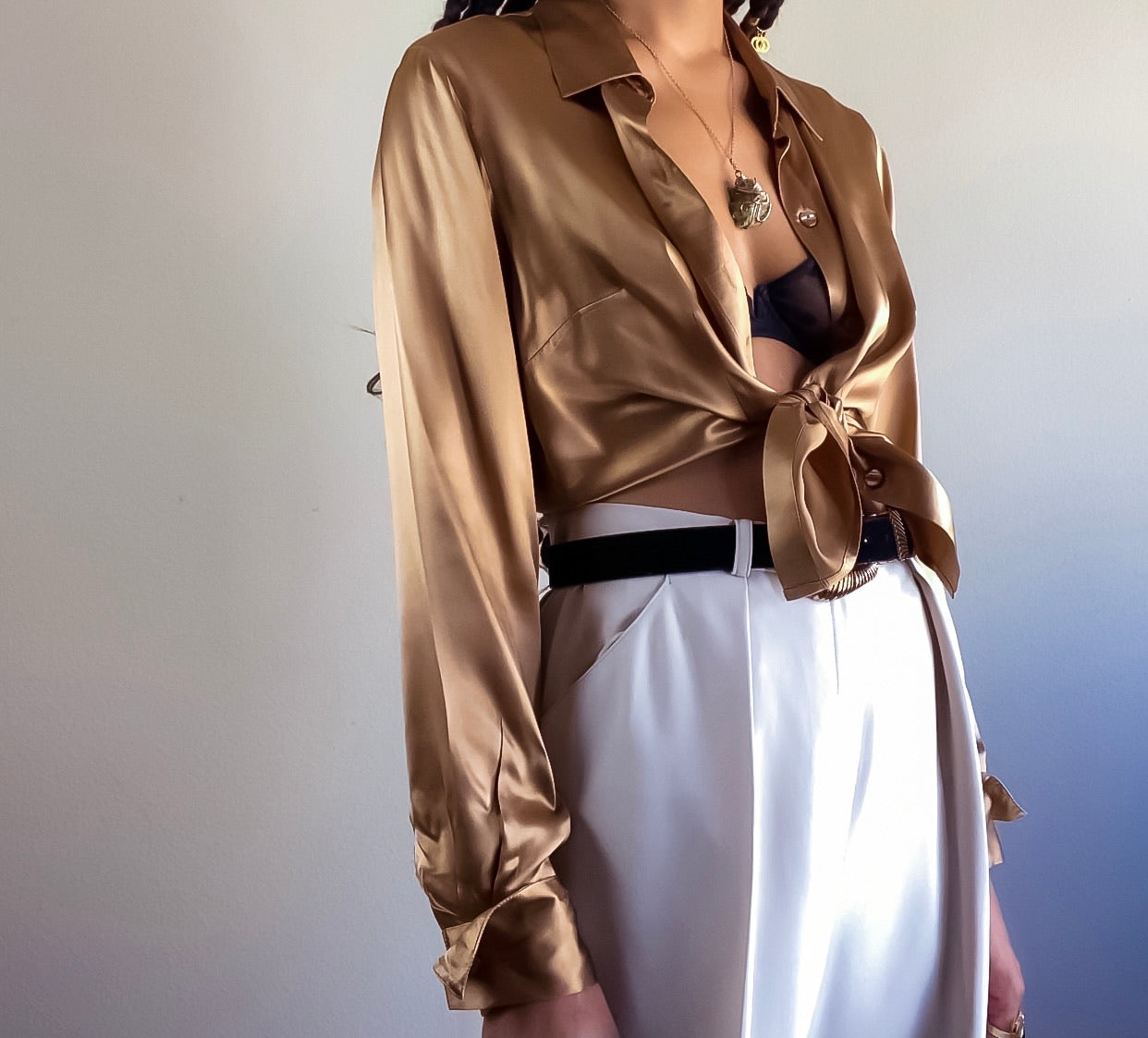 90s Vintage Brown Silk Blouse (M)