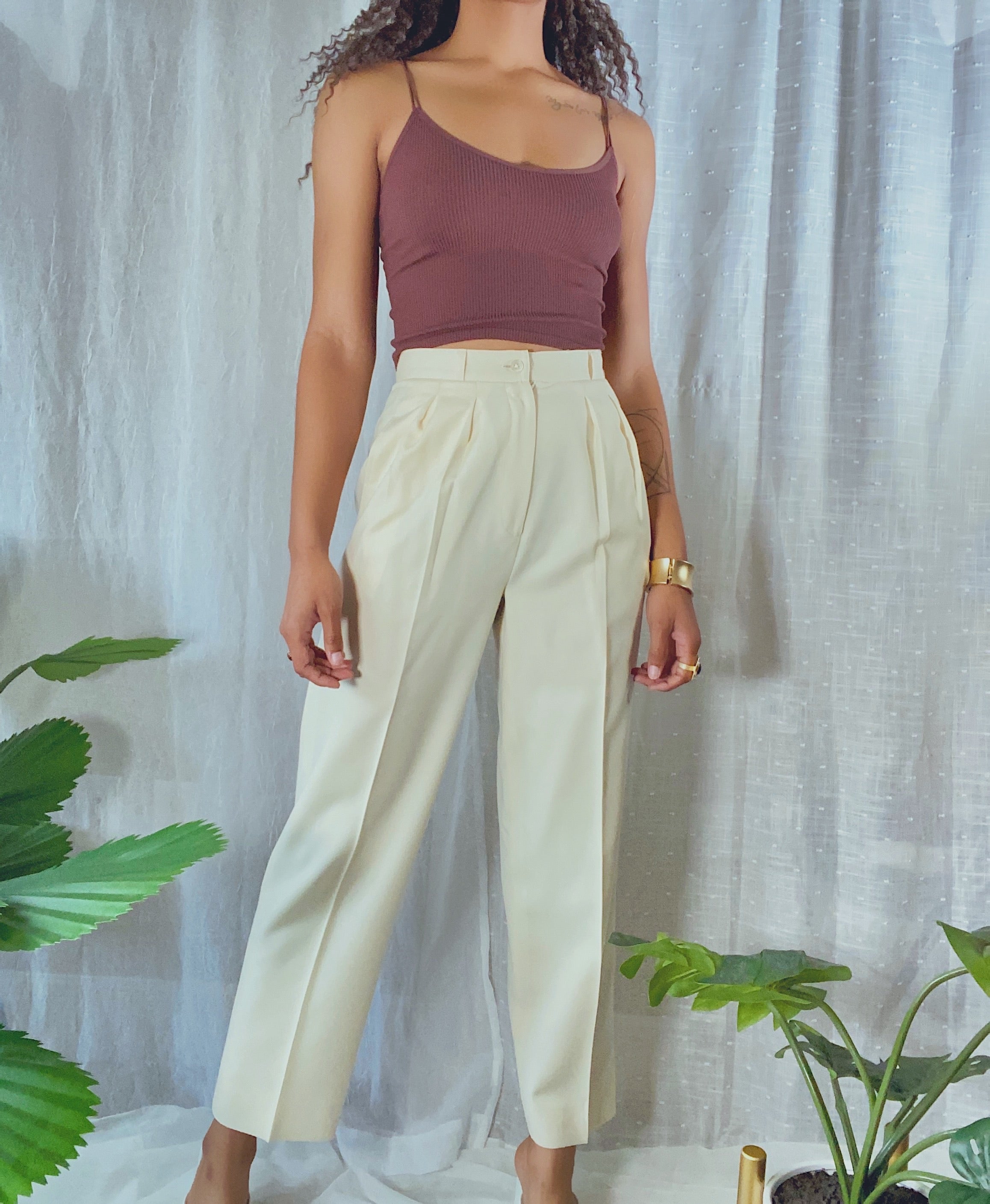 ‘Anna’ Wool Cream Crop Pant (S) **